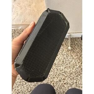 Tzumi - AquaBoostBoom - Floating Waterproof Speaker - Working